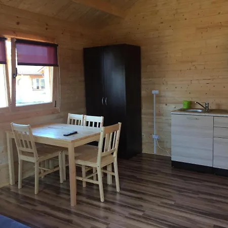 Alojamento de Turismo Selvagem Letniskowe Korsarz *